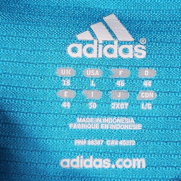 Adidas Blue Workout Tee w/ Zipper Pocket for iPod & Hole for Wire Size Large - Picture 6 of 8